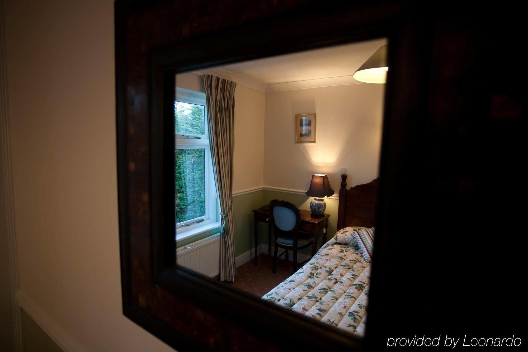Fines Bayliwick Hotel แบล็กเนลล์ ภายนอก รูปภาพ
